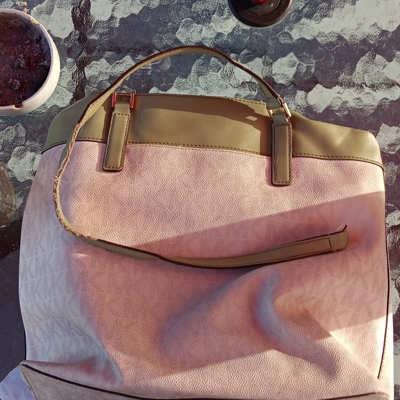 Michael kors tote bag - Picture 2 of 11